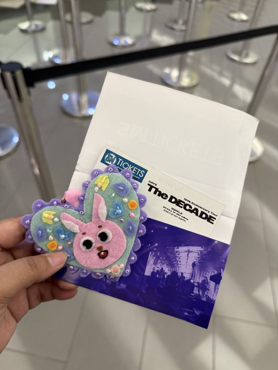 chanychan17's tweet photo. ticket claimed! 3 more days to go!! 🥺 https://t.co/KntycE5ua9
