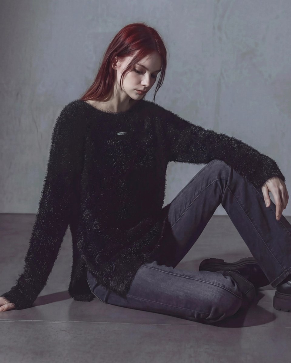 _allionce_'s tweet photo. 1st COLLECTION FEMALE MODEL VISUALS

[FEATHER KNIT LONG SLEEVE]
¥12,980(tax-in)
black / gray

https://t.co/PWkAyIUWNQ

AVAILABLE NOW

ALL STAND AS LIONS https://t.co/ZheBmgWIEE