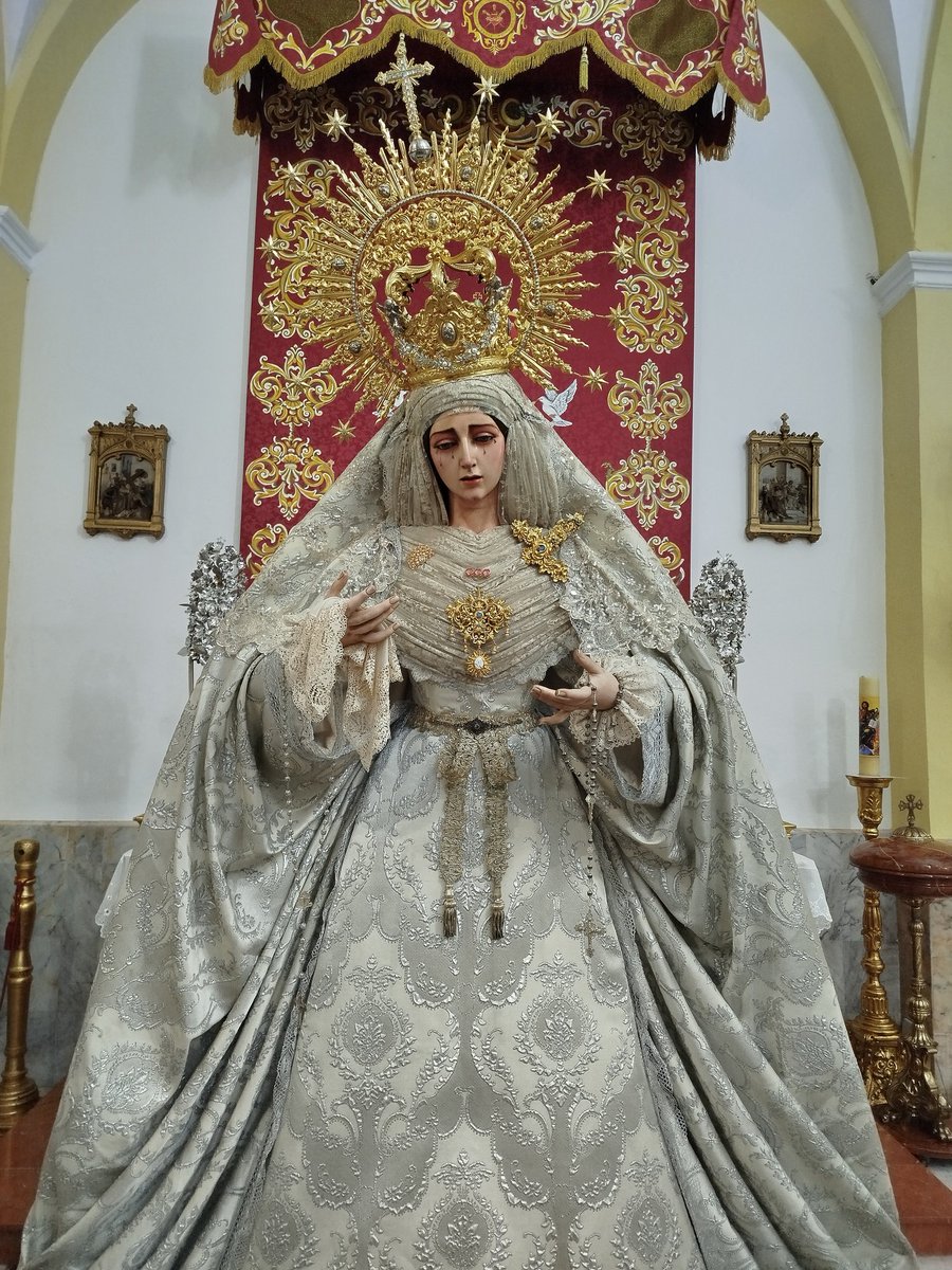 Alex27Sep's tweet image. Nuestra Señora de la Paz de la Hdad del Perdón de San Fernando, vestida para su triduo y su onomástica.

Madre bendita de la Paz, espejo de la misericordia divina, ruega por nosotros.