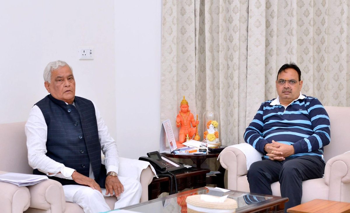 माननीय मुख्यमंत्री श्री भजनलाल शर्मा जी से मुख्यमंत्री निवास पर माननीय कृषि एवं ग्रामीण विकास मंत्री श्री किरोड़ी लाल मीणा जी ने शिष्टाचार भेंट कर प्रदेश के विभिन्न विषयों एवं जनहित से जुड़े मुद्दों पर सार्थक एवं सकारात्मक चर्चा की!
<a href="/DrKirodilalBJP/">Dr. Kirodi Lal Meena</a> <a href="/BhajanlalBjp/">Bhajanlal Sharma</a> <a href="/BJP4India/">BJP</a>