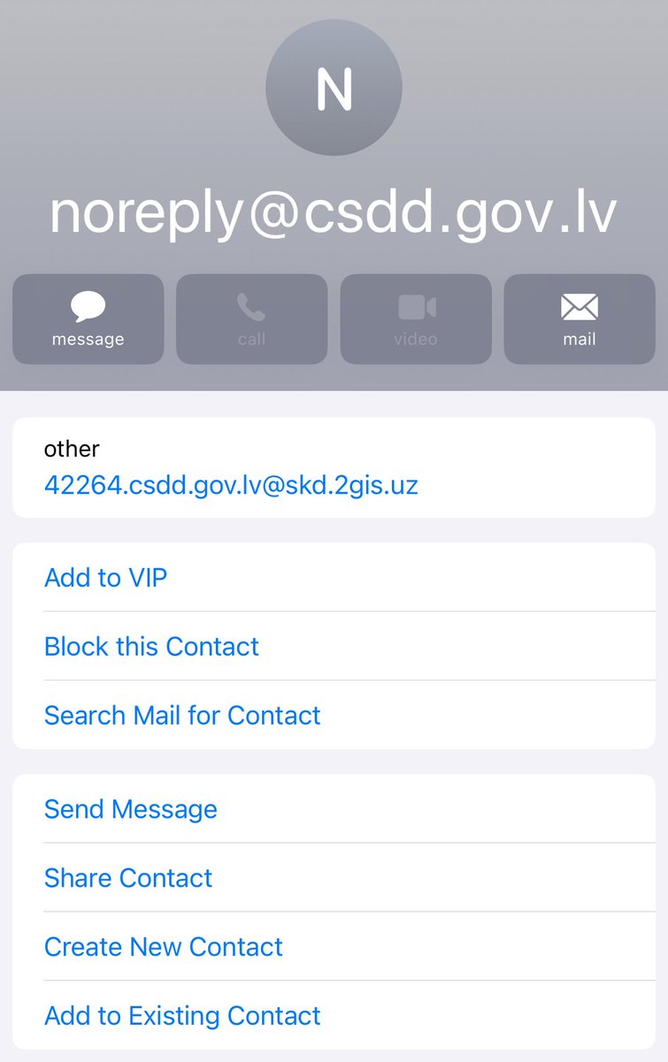 Plosās kā nenormāli