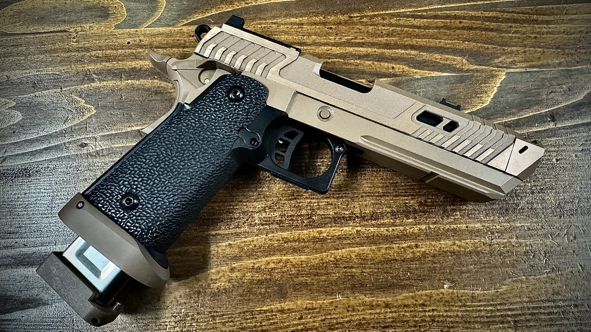 Dongeya_info's tweet image. 🗡️BT-PIT VIPER CO2GBB再販🗡️
ジョンウィック4に登場する大人気PIT VIPERが再販入荷📦

冬でも撃てる大迫力リコイルは最高です❤️‍🔥

兄弟機SAND VIPER CO2GBBも在庫あります👀

#JW4 #TTI
☎︎070-8406-5224
#どんげ屋 #ZEROBASE
#宮崎 #エアガン #サバゲー #ミリタリー