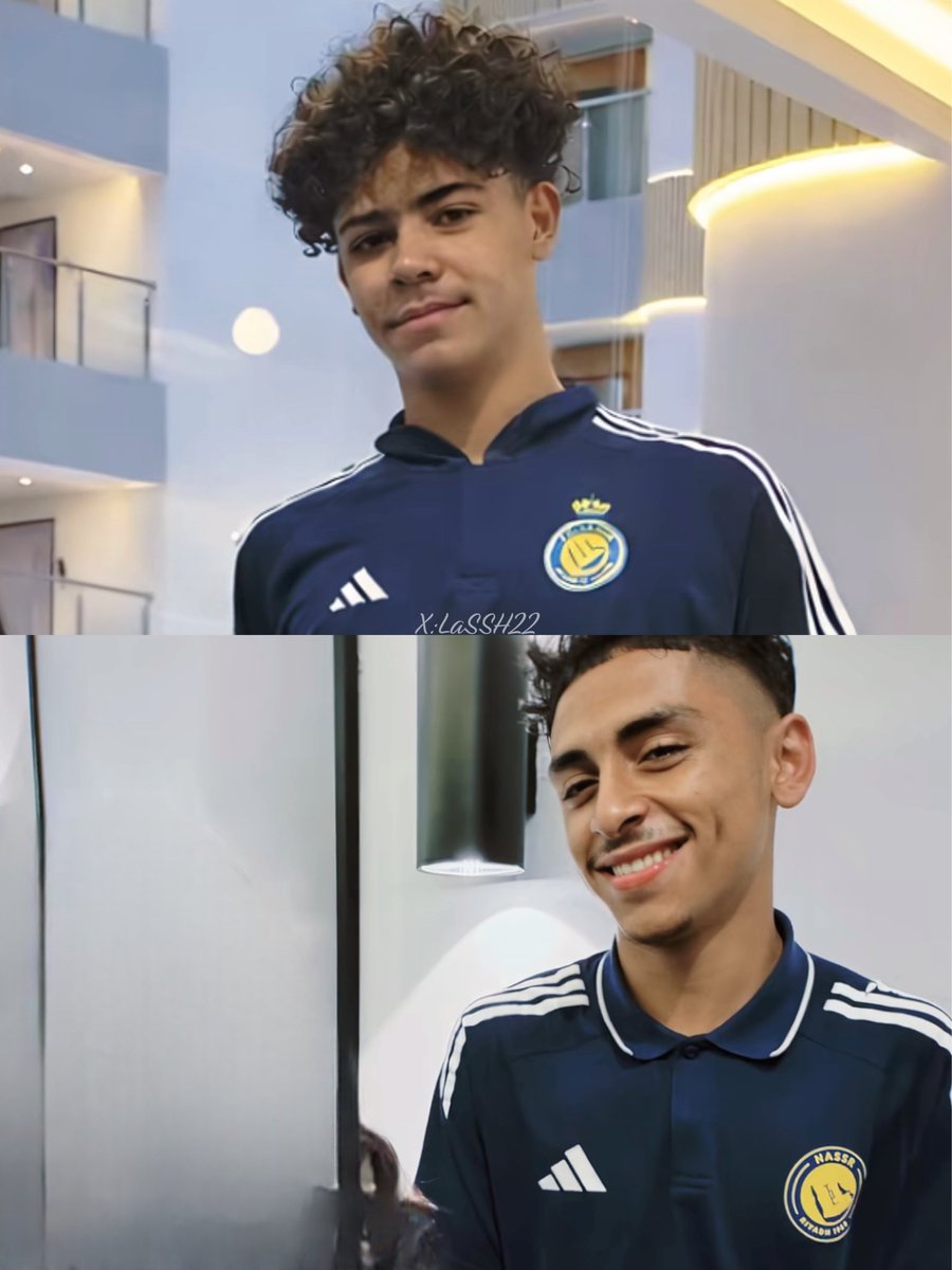 LaSSH22's tweet image. شيء غريب 
رونالدو الوحيد امس اللي كان لابس هودي النصر بالشعار القديم و جونيور نفس الشيء 🙄
احس فيه شيء بس مدري وش هو 🤔