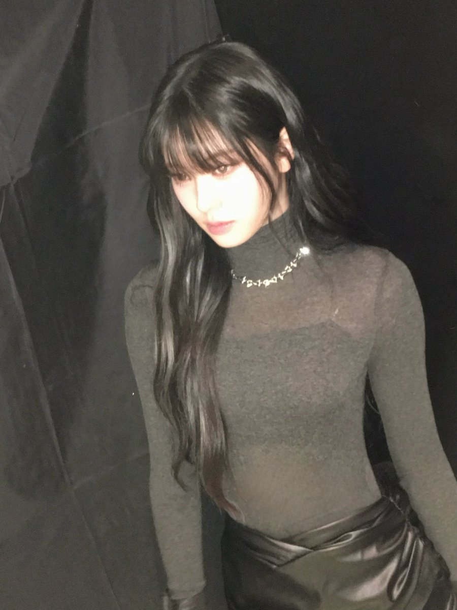 izna_offcl's tweet image. [izME📮]

ﾈｺｯﾁｬﾝ🐈‍⬛

#izna #이즈나
#KOKO #코코