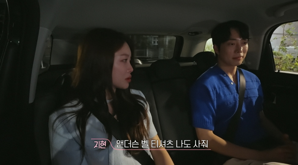늘 tweet media