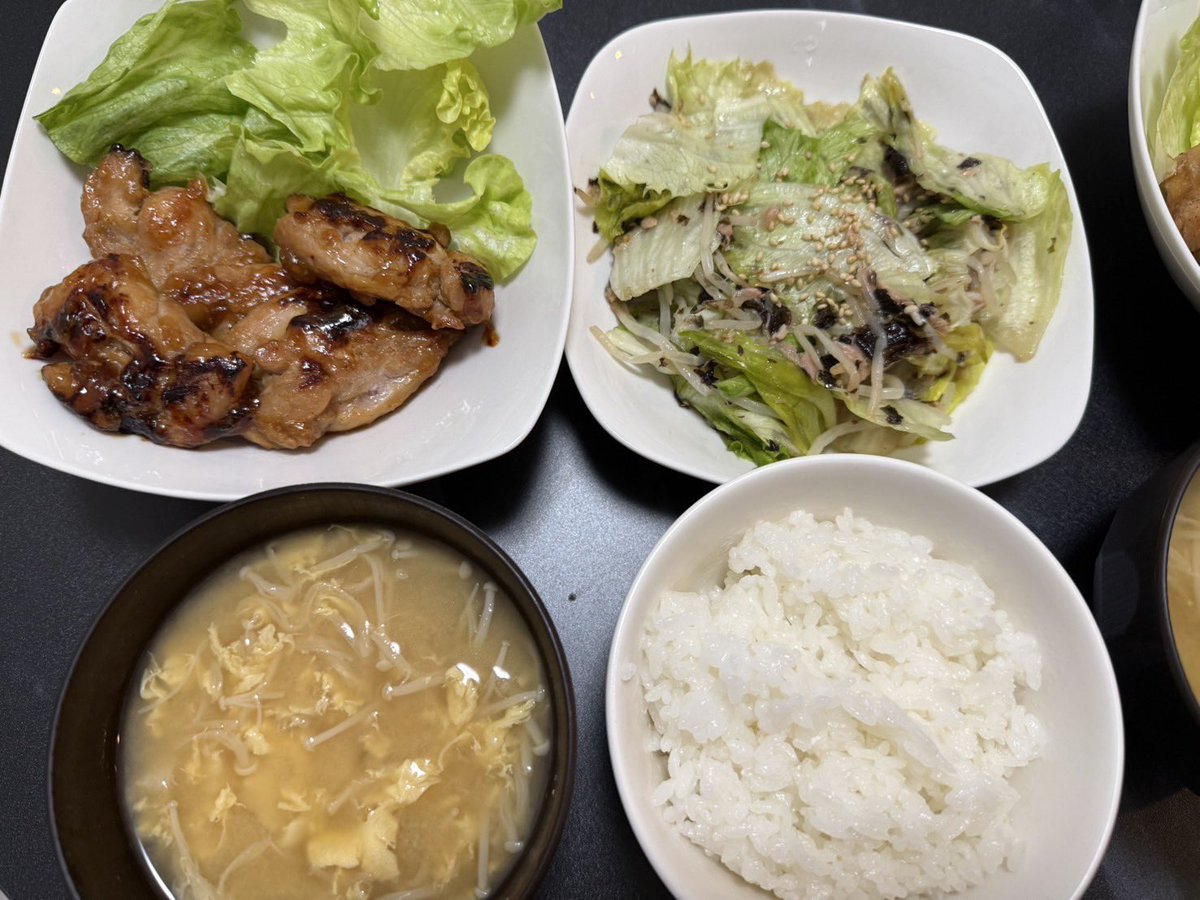 唐揚げ作ろうとして、下味つけ込んで寝てたらりのんが照り焼き作ってたww
食べたかったららしい。。
美味しかっただいすき