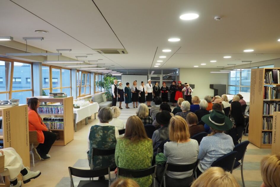 NAPLESisterLibraries tweet media