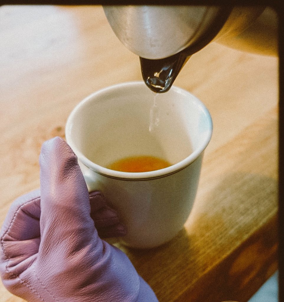 Du darfst dich bei mir melden für die Position eines angehenden
NS Toiletten Sklaven bei mir Eheherrin Lady Bianca.
Auch Online möglich.

Aber überleg dir gut ob du es auch durchziehen kannst.