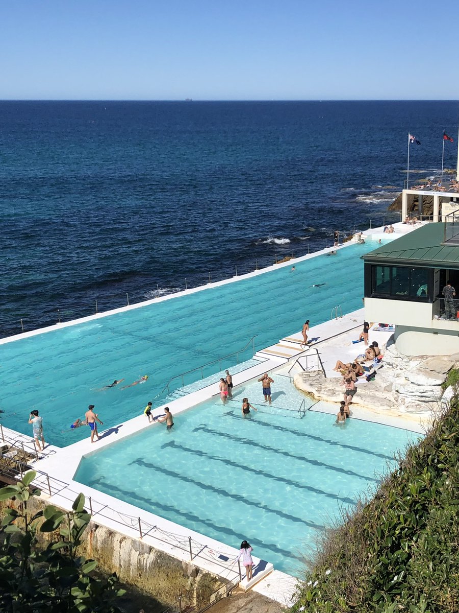 imdorimidori's tweet image. 미루고 미루던 시드니 여행 타래 🇦🇺

언젠가 또 간다면 꼭 다시 가고 싶은
인상적이었던 장소들 위주로 .ᐟ.ᐟ 
천천히 이어집니다 . . 🦘