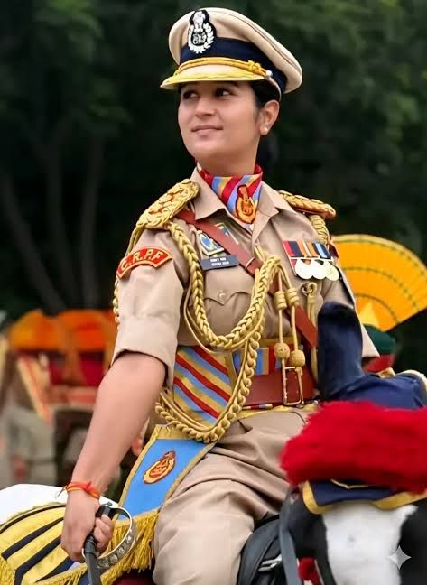 26-year-old CRPF Assistant Commandant Simran Bala, a resident of Jammu and Kashmir, will take part in the Republic Day parade at Kartavya Path in Delhi on January 26. She will lead a