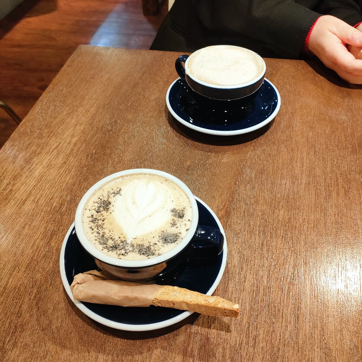 prost_yuka's tweet image. お久しぶりです💝

現場入り前
黒ゴマカプチーノを頂きました☕
開けゴマ〜！✨✨✨

現場に、弊社代表 西村がご挨拶で同行いたしました。
お取引先様、この度もありがとうございました。

プロースト！20周年です。
ひとつひとつのお仕事に、感謝、感謝。
今後ともよろしくお願いいたします。