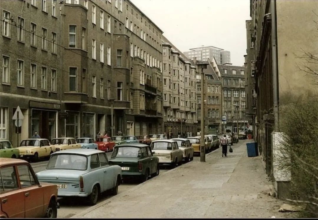 Cold War Records 🇺🇦 tweet media