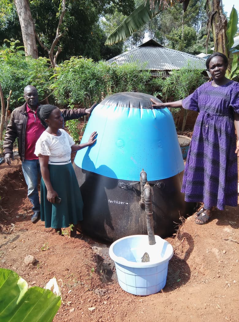 EEC training + investor matchmaking helped Francis's biogas enterprise soar. Their prefab units cut install to 2hrs. New loan packages with financial partners are accelerating clean energy access for Kenyan communities.

#CleanCooking #FinancialInclusion #RenewableEnergy #Kenya