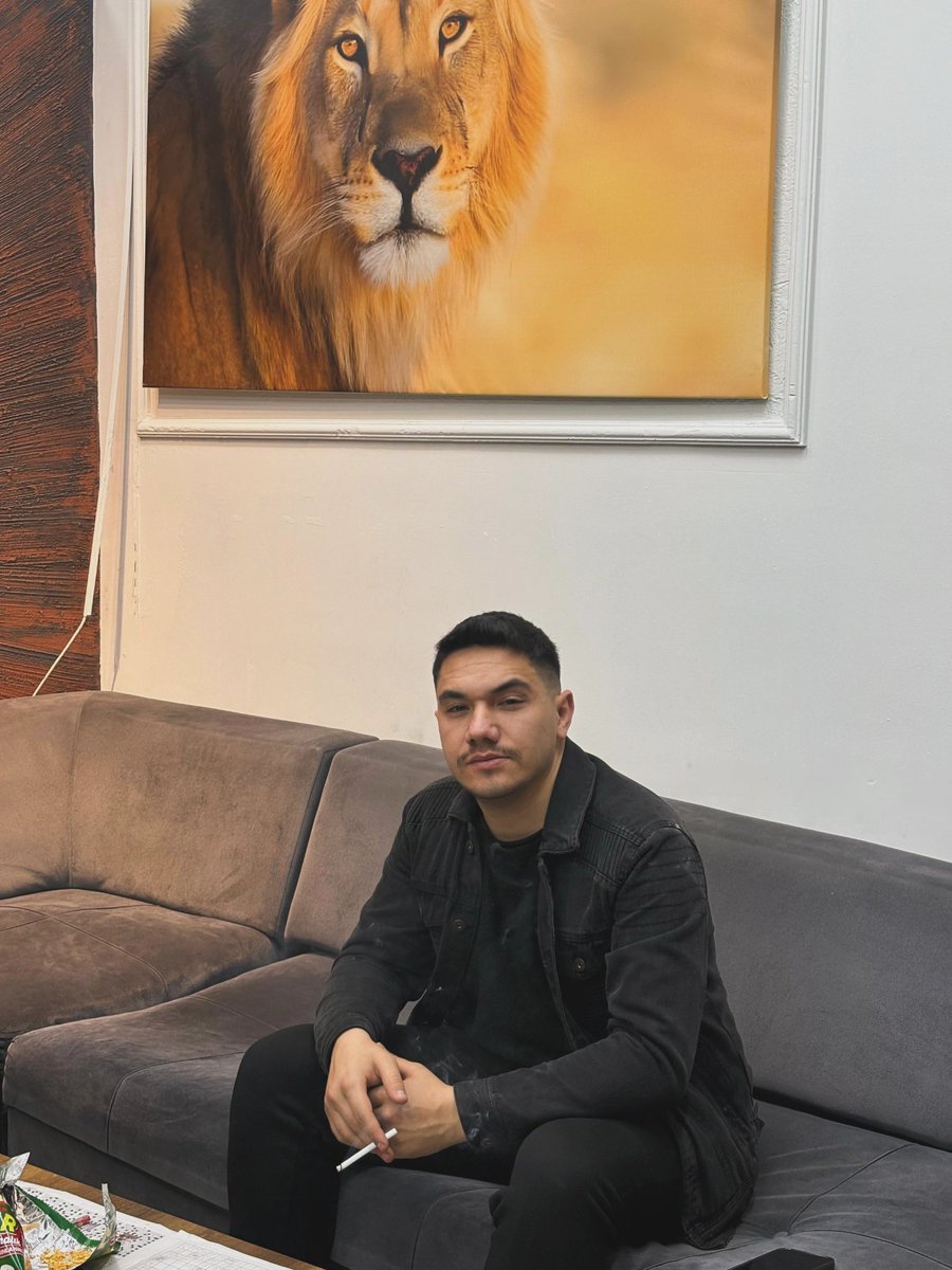 EnessErsoyy's tweet photo. 10 numara benim 9 düşünsün... https://t.co/VtO1vdidKb