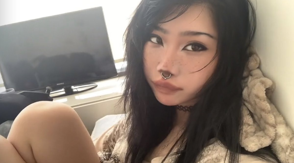 (◞‸◟) tweet media