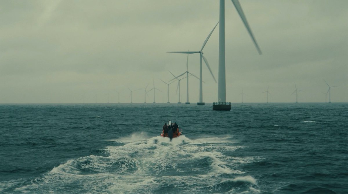 filmfr4me's tweet image. Tenet (2020)
Director: Christopher Nolan