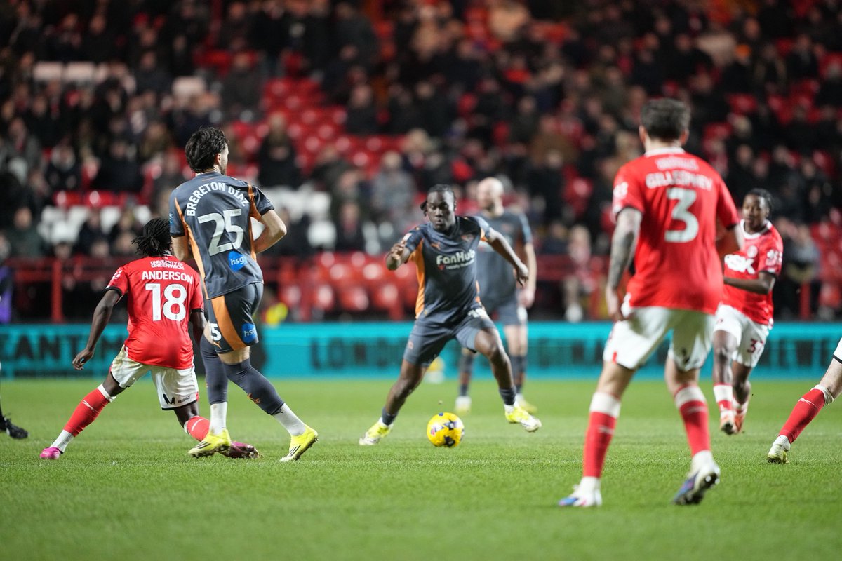 Another 3 points on the road! 🛣️ <a href="/Bobbylclark10/">Bobby clark</a> on fire 🔥