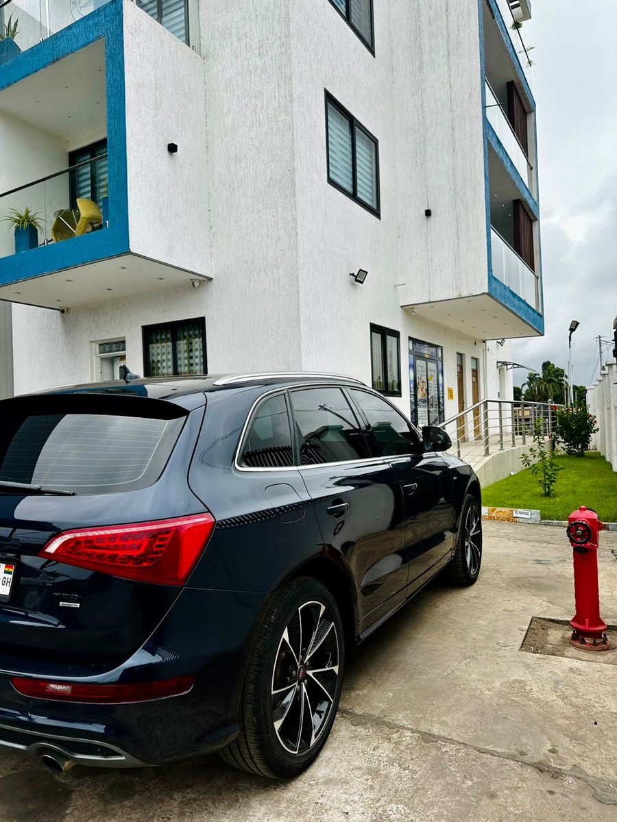 sikadjaba's tweet photo. Dollar is down🙌🏾. Time to buy that car. 😁
Audi Q5 
Year:2012
Mileage 140k
Engine: 2.0L Petrol
Automatic
Price: GHC220K
Everything working perfectly
Well-maintained and very neat
AC is fully functional and cool
No mechanical issues
PLEASE CALL FOR INSPECTION
0242440426- Cecelia https://t.co/YJepuD5EKc