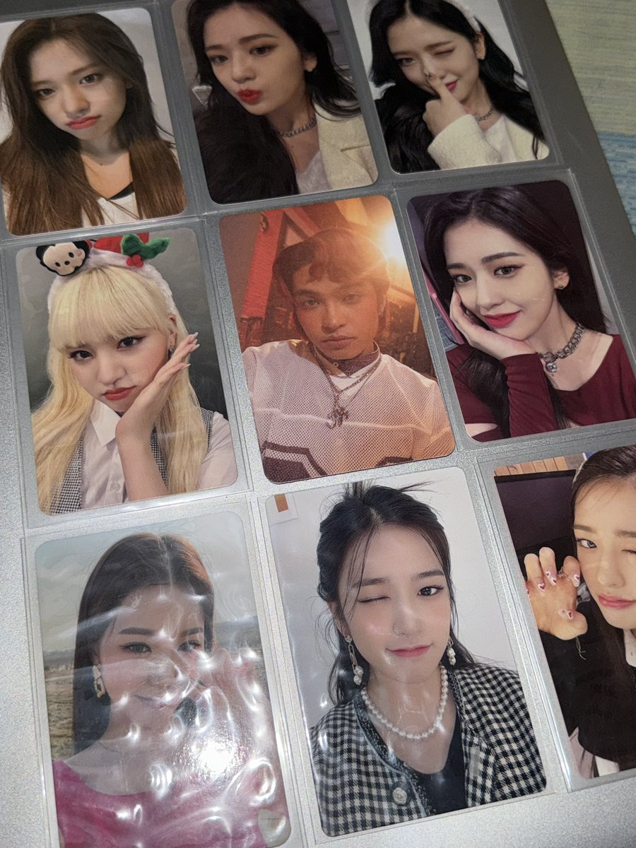 itsraphstar's tweet image. as someone na former collector ni nayeon, jennie, ive members, hanni, bona atbp. 😆 love yew gian 😚