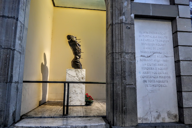 20 de gener. 

Sabies què? Sant Sebastià era el Sant Protector de Mataró durant segles davant epidèmies i pestes. 

hermandadnazareno.blogspot.com/2026/01/20-de-…