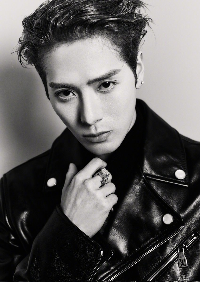 JacksonWang Bar tweet media