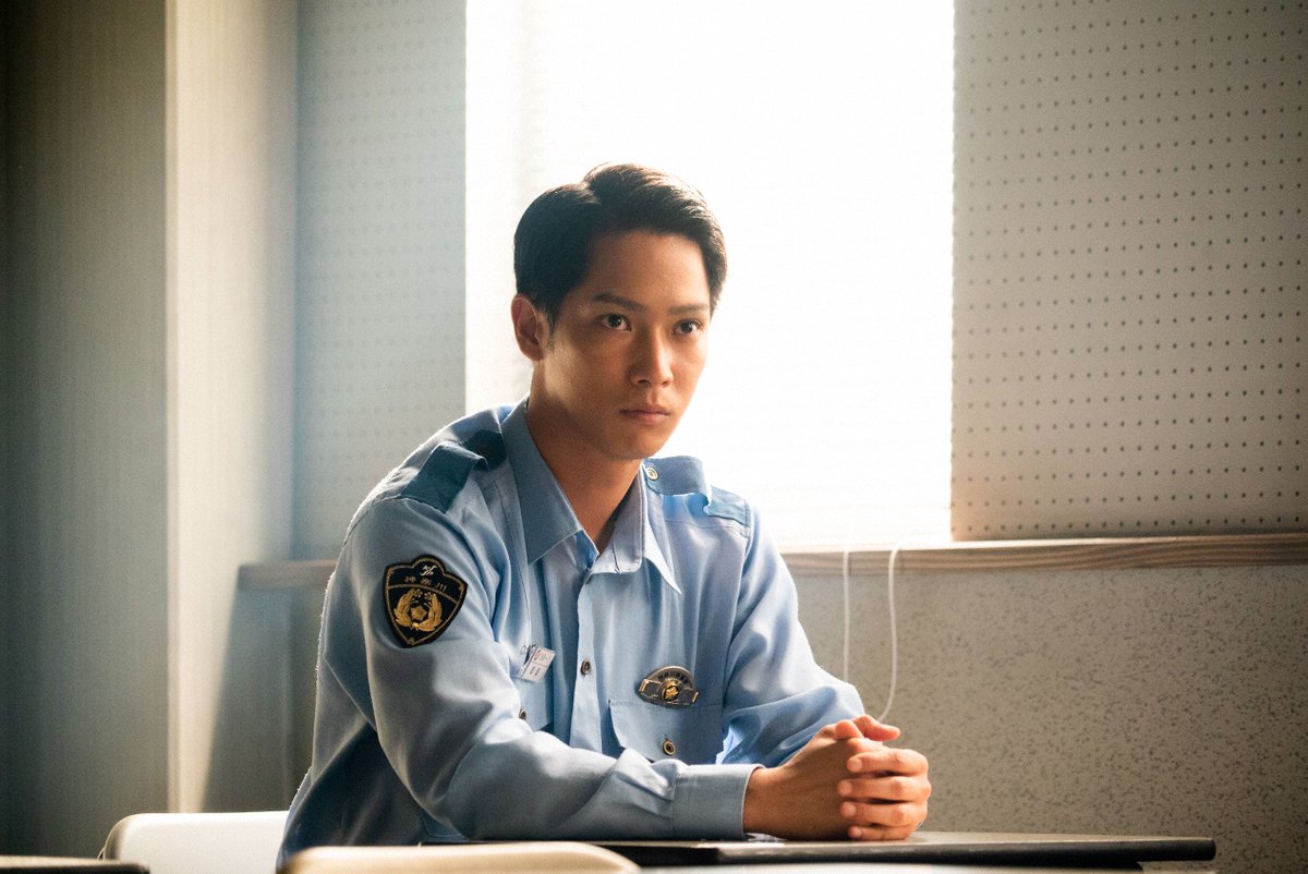 ◢◤ #教場映画 登場人物 𝗙𝗜𝗟𝗘.𝟬𝟮

〖 198期卒業生 〗

楠本しのぶ（#大島優子）
￣￣￣￣￣￣￣￣￣￣￣
頼れる姉御肌。
元インテリアコーディネーター。

菱沼羽津希（#川口春奈）
￣￣￣￣￣￣￣￣￣￣￣
風間教場一の美貌を誇り、
かなり自信過剰な性格。

日下部准（#三浦翔平）