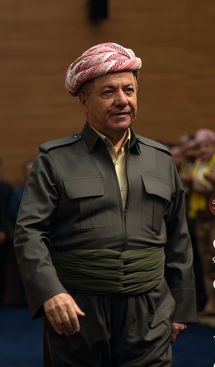 Serok Mesûd Barzanî;

Biliyoruz yükün ağır ve yorgunsun. Ama senden başka Kürd Ulusu'na yardım edecek başka kimse yok. 

Rahmetli baban Mele Mustafa Barzani'nin dediği gibi;

"Oturduğumda 80 yaşında, ayağa kalktığımda 14 yaşındayım." 

Şuan bu durumda olan bir tek sen varsın.