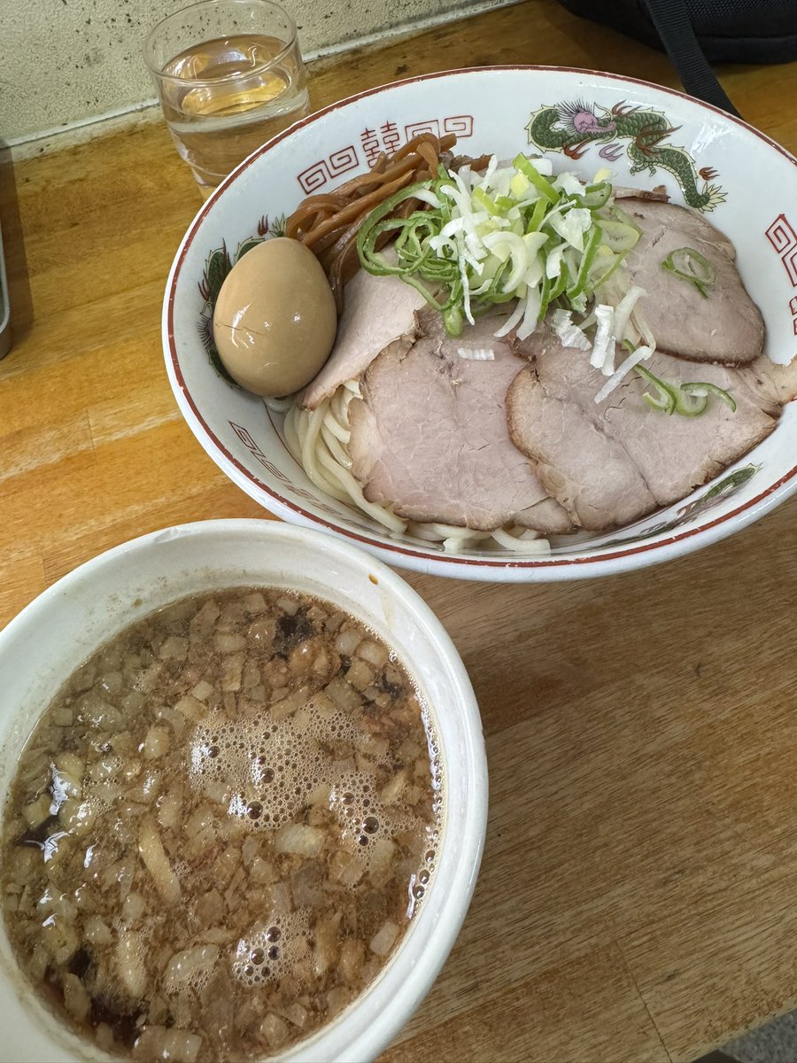 rintting's tweet photo. 東北旅行楽しんでる。 https://t.co/HHgS3q9p1Q