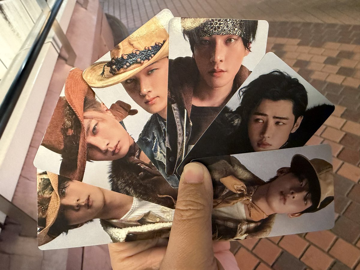 【専用】HMV ラキドロと特典2セットずつ 計 20枚 クリアカード【メズマライザー】／channel&サツキ – クレコ (Creators