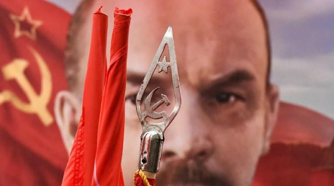 Los pueblos del mundo recuerdan a quien osó desafiar el poder de la burguesía. Hoy, rendimos tributo a Lenin. 

Su obra sigue siendo guía para resistir y construir el futuro.

#Ленин