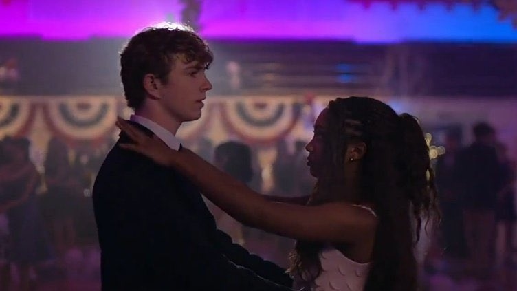 theapercababies's tweet image. GETTING READY                    TO MAKE HISTORY