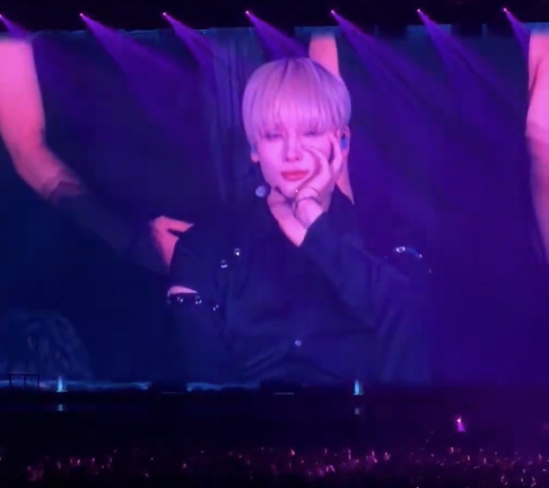 hkkaels's tweet image. Yes babe🙂‍↕️