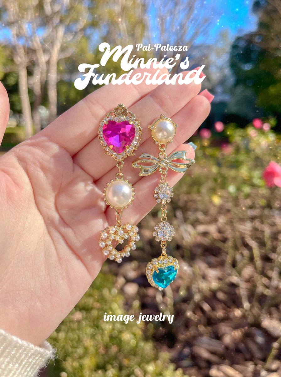 実はこれ、あえて歴代ミニーちゃんイベイメージの耳飾りと同じパーツを