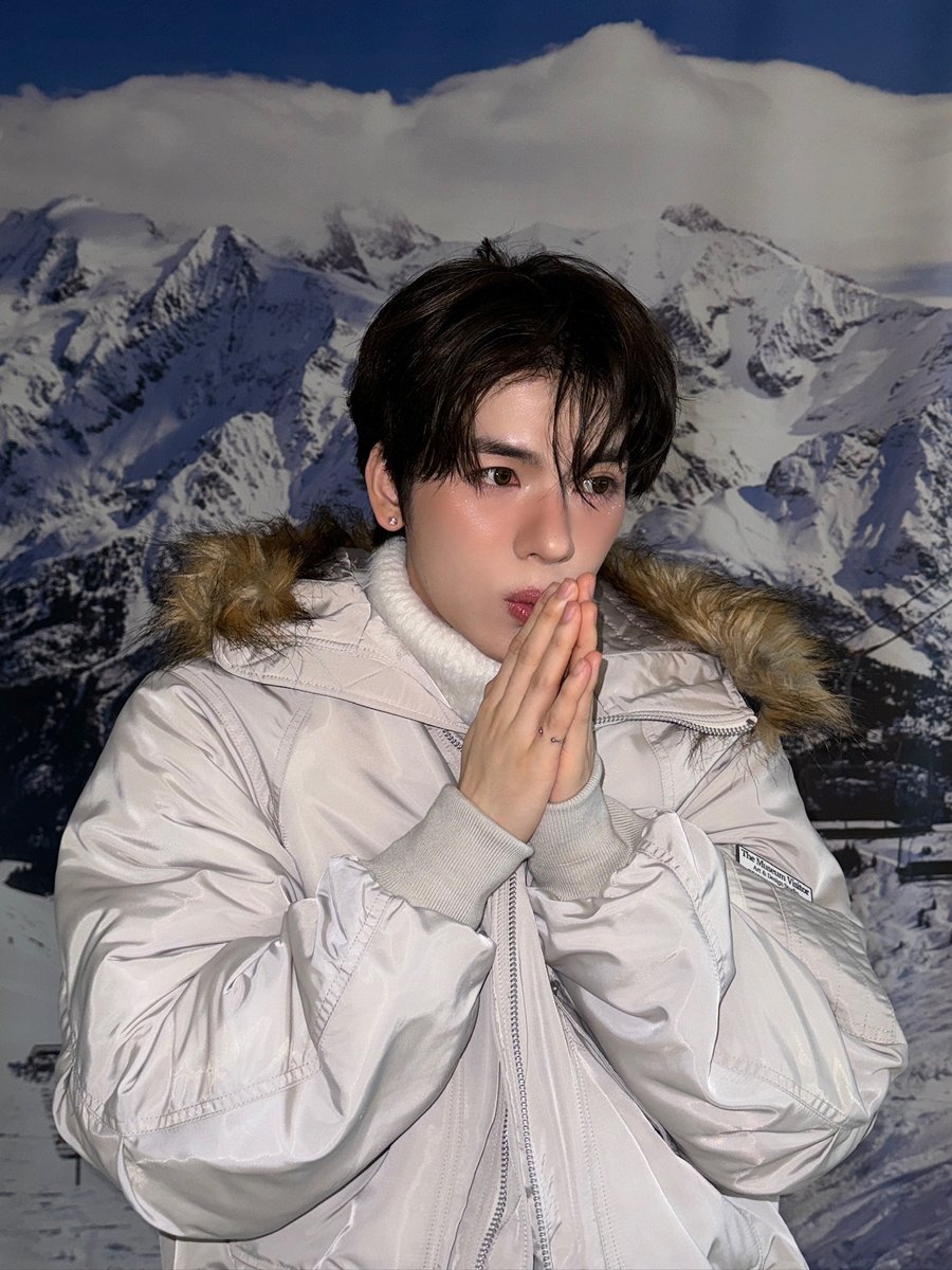 POW_grid's tweet image. [#YORCH]
날씨가 너무 추워요 따뜻하게 해줄게요
조금 있다 만나요 ❄️
#POW #파우 #요치 #ComeTrue #컴트루