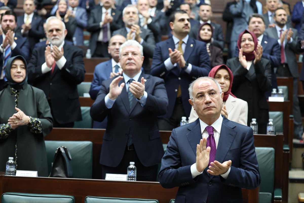 Genel Başkanımız ve Cumhurbaşkanımız Sayın <a href="/RTErdogan/">Recep Tayyip Erdoğan</a>'ın teşrifleriyle Partimizin TBMM Grup Toplantısını gerçekleştirdik.