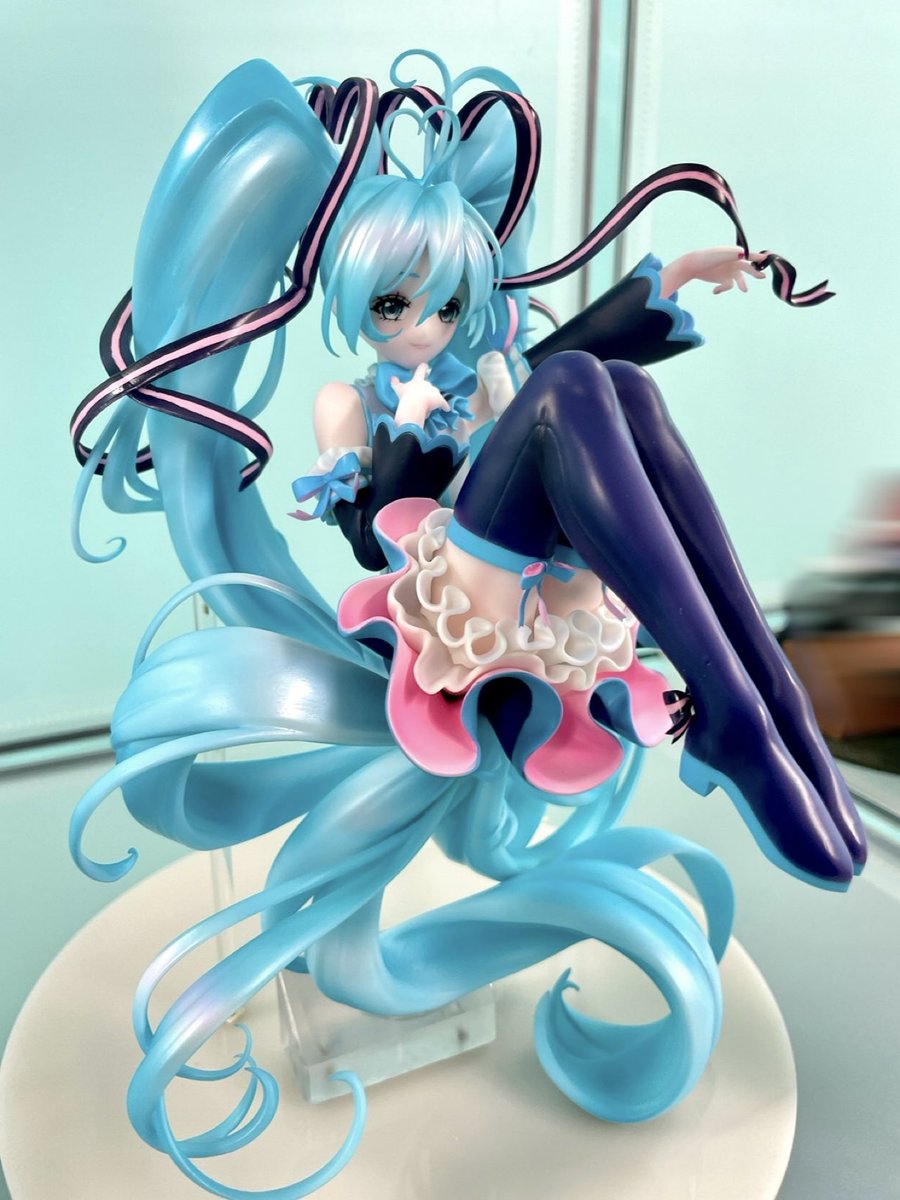 mint_saboten's tweet image. 木澄玲生様が描かれた初音ミク 「キスミク」の
当日版権許諾をいただきました！ありがとうございます！
ワンフェス2026冬にて展示予定です🎀
#WF2026W