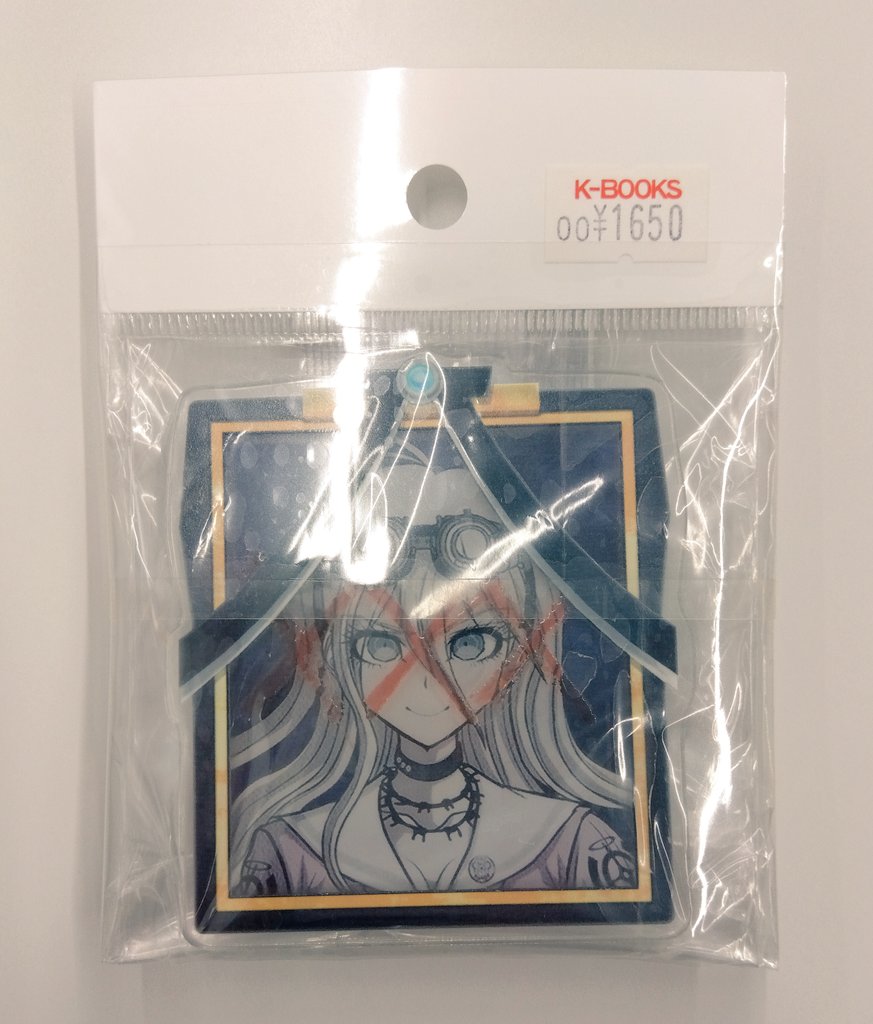 入荷情報】 ダンガンロンパ 遺影風アクリルバッジ 入間美兎 goodspoon