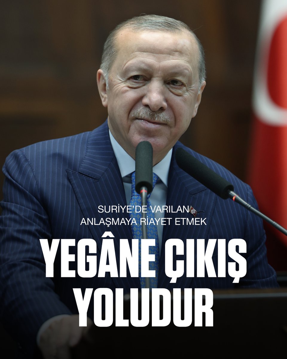 RTErdogan's tweet image. Türkiye’nin güney sınırlarında ülkemizin güvenliğine tehdit oluşturacak ayrılıkçı bir yapıya rıza göstermeyeceğimizi de defalarca ilan ettik.

Son haftalardaki başarılı operasyonlarından dolayı Suriye hükûmetini, Suriye ordusunu ve kardeş Suriye halkını gönülden tebrik ediyoruz.…