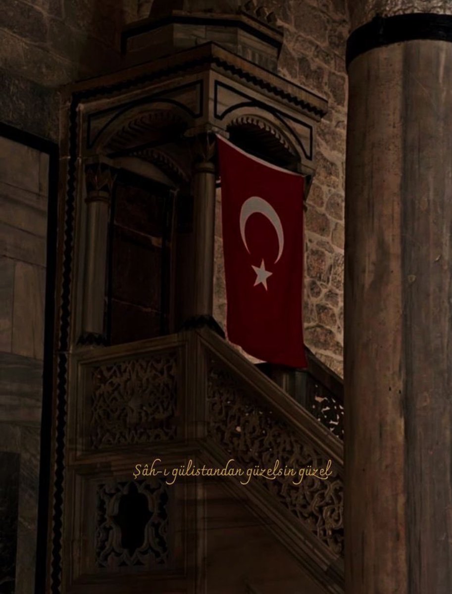 Şah-ı  gülistandan güzelsin güzel…
#BayrakVatandir