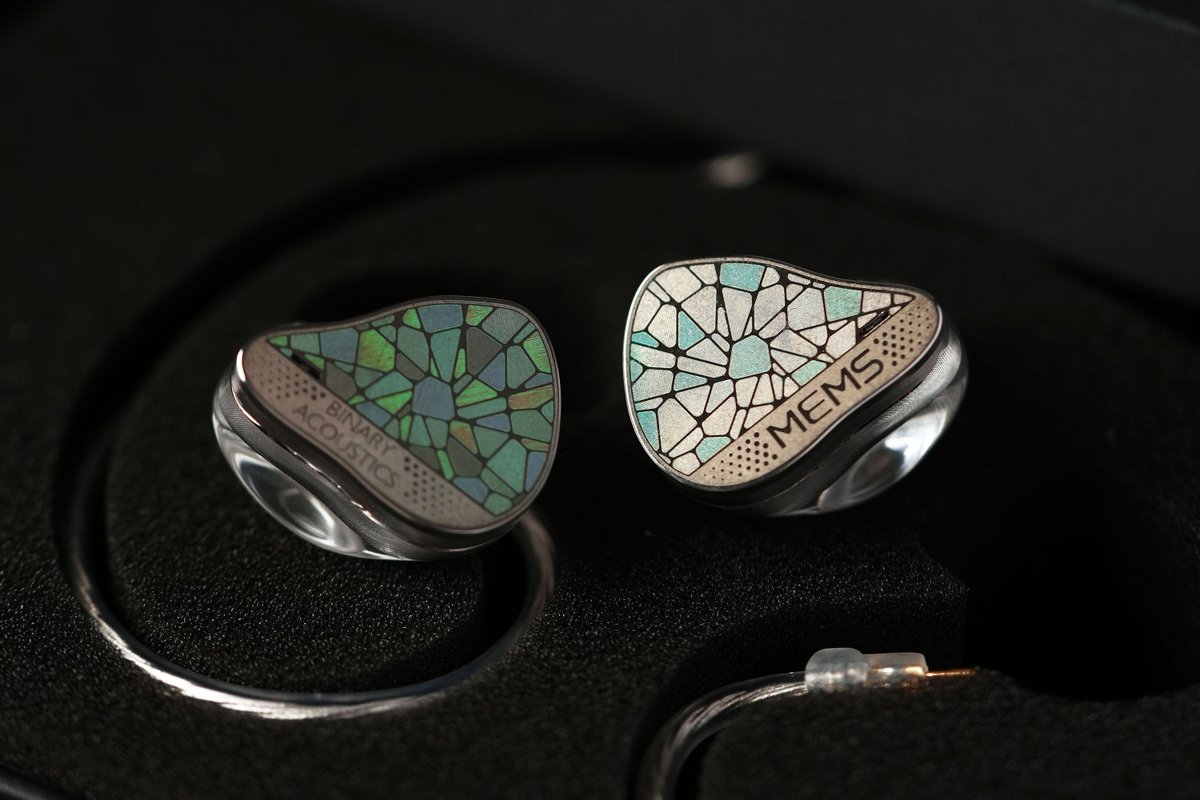 😎EP321 MEMSで“耳が喜ぶモード”ON！💛
🎶音楽と自分だけの時間、澄みきったクリアサウンドを。✨
#Binary #EP321MEMS #IEM #世界初 #オーディオ #HiFi