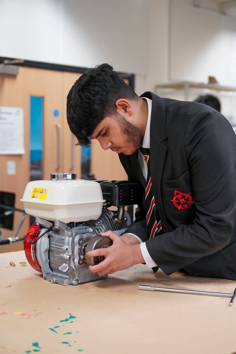 The Radclyffe School tweet media