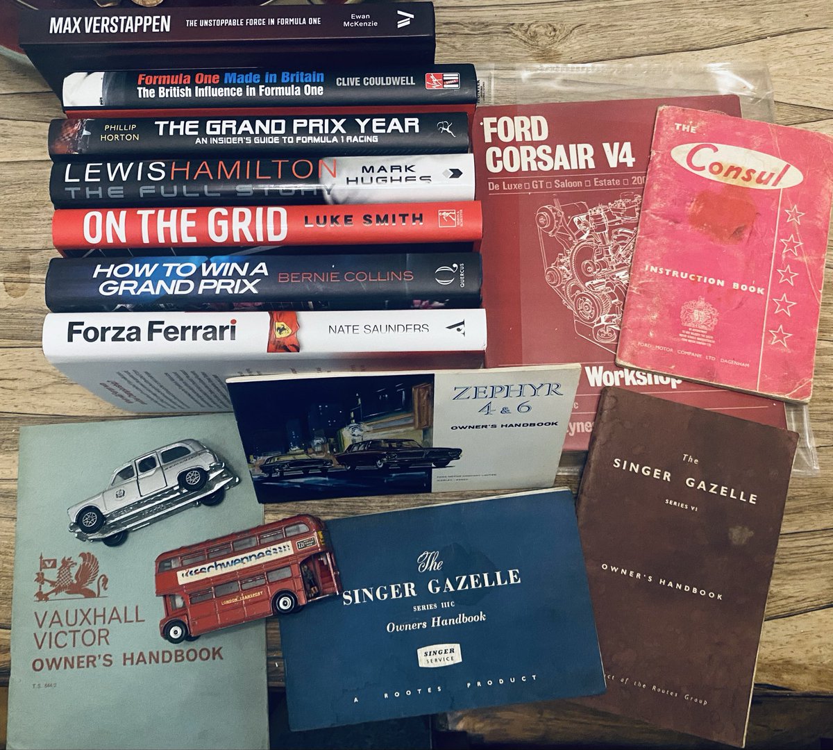 Phil Duffy - author, writer - occasional kitman📚 tweet media