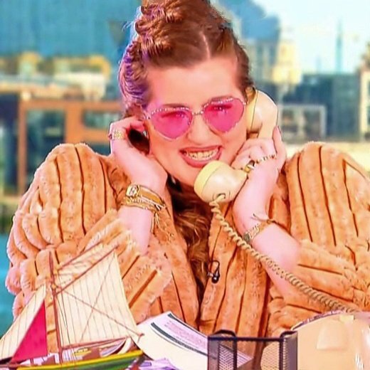 Agapi_tl's tweet image. Οι δύο μου προσωπικότητες🫣:
#MariaKitsou