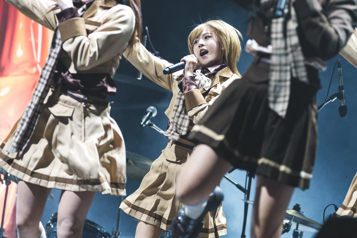 SkipWorkfor48TH's tweet image. BNK48 @ CAT มือ 2 [2026-01-17] (BLYTHE Part)

น้องบลายธ์หัวทอง แรงดีไม่มีตก

อัลบั้ม
tinyurl.com/4dtrvn62

#BNK48
#BlytheBNK48