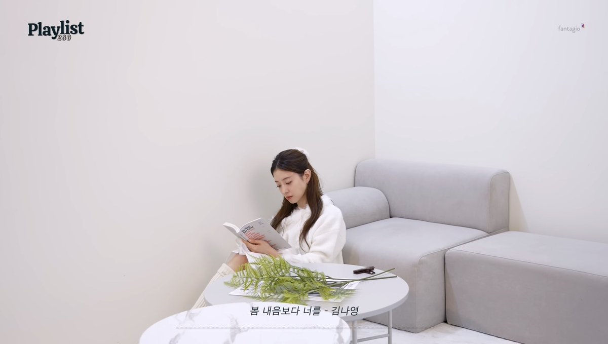 이세영 비즈키링 만들고 다꾸하고 독서하는 자컨이 존재한다고 ㅁㅊ 감다살