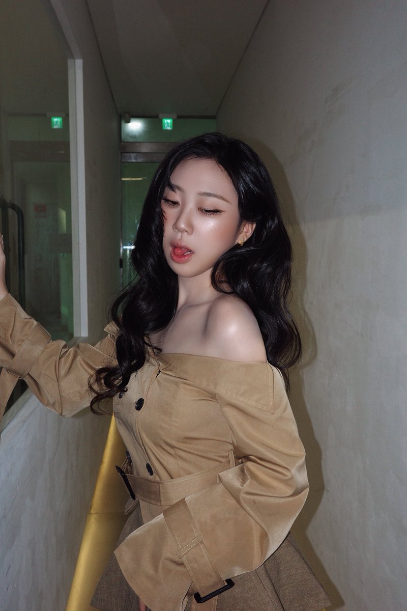 MAINSTREAM_WT's tweet photo. 📸

#이영지 #영지 #youngji #leeyoungji https://t.co/CytKPFpayV