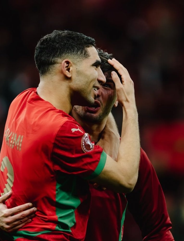 « 𝗟𝗲𝘀 𝗰𝗮𝗱𝗿𝗲𝘀 𝗹𝘂𝗶 𝗲𝗻 𝗩𝗘𝗨𝗟𝗘𝗡𝗧 𝗲́𝗻𝗼𝗿𝗺𝗲́𝗺𝗲𝗻𝘁 » 

🚨 On sait 𝗘𝗡𝗙𝗜𝗡 ce qui c'est passé dans le vestiaire du Maroc avec Brahim Diaz après la finale ! 🇲🇦😳

(D'après les infos de <a href="/ilyeskddr/">Ilyes Kaddouri</a>)

- Brahim Diaz s’est excusé dans les vestiaires auprès de