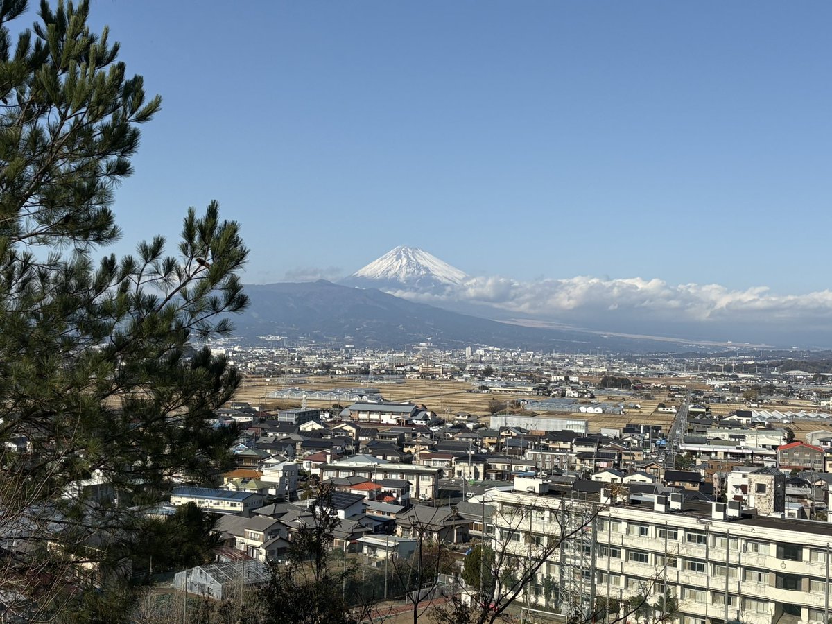 sirowako's tweet photo. _韮山城
お城に行きたい🏯🔥
初詣はもちろん、城始めすらできていないの､､
やっぱり後北条氏といえば土城！
私は土城が好きだ(*'ω'*)♡ https://t.co/lB37S9BUpX