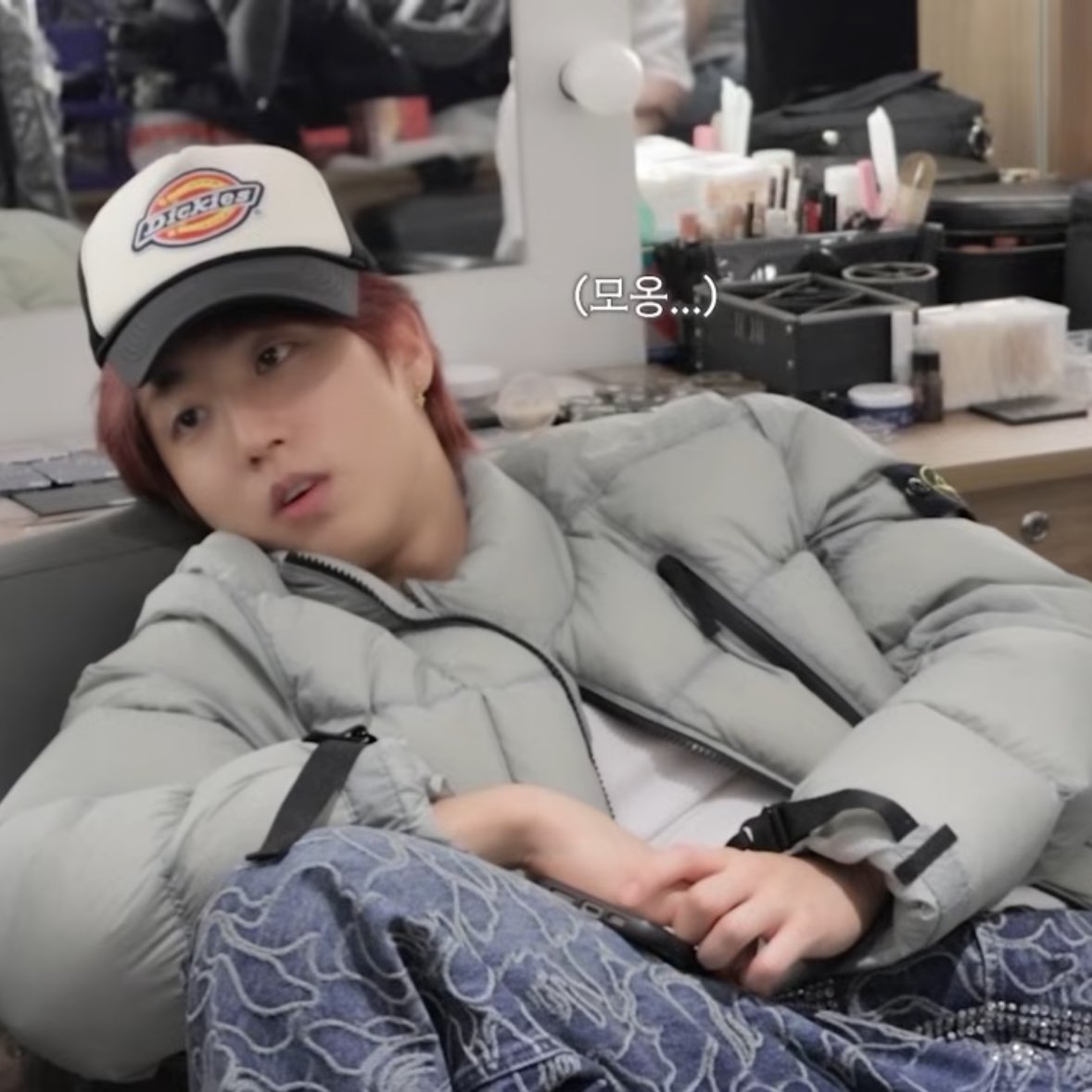 Jisungskz2018's tweet image. SO SMOL