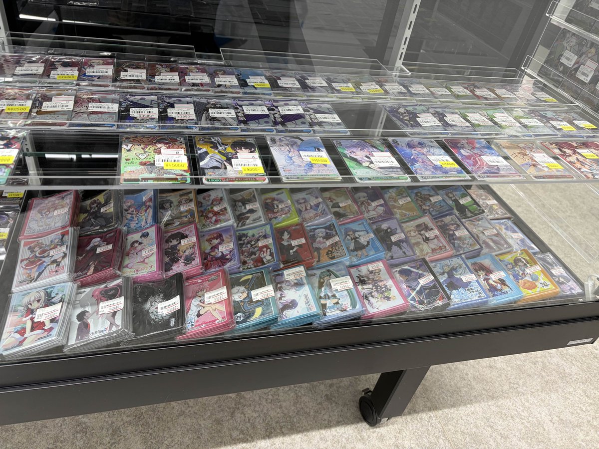 ヴァイスシュヴァルツ スリーブ入り 約19キロ ブシロードスリーブコレクション ハイグレード Vol.3352 『ヴァイス